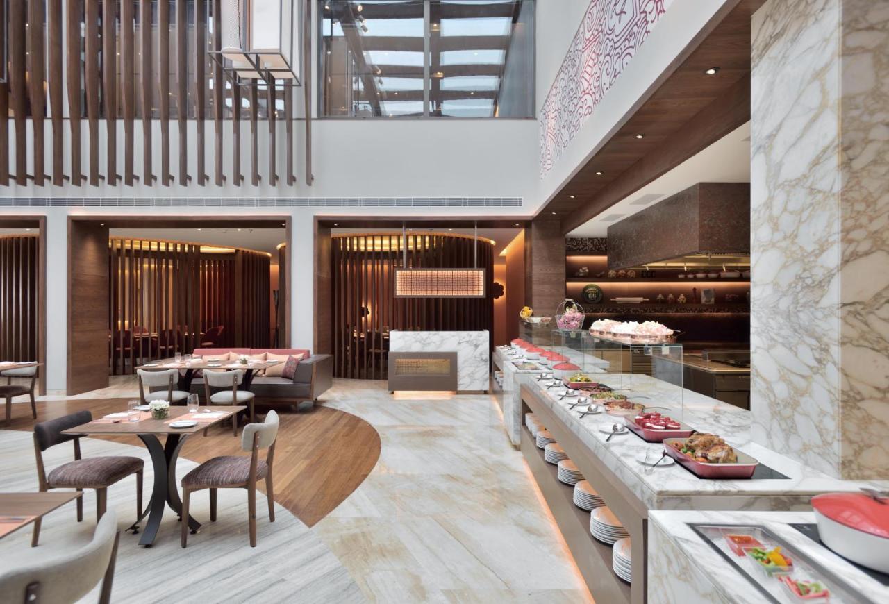 Courtyard By Marriott Raipur Hotel Exterior foto